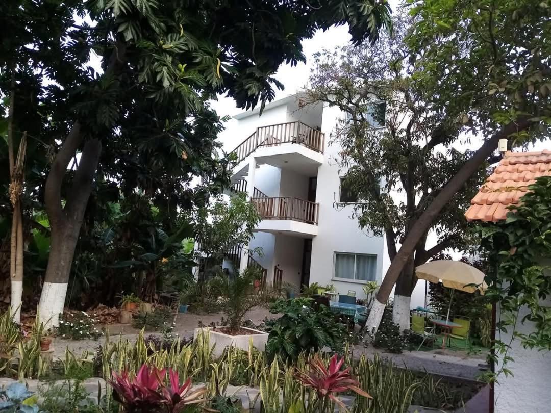 Hotel Oasis Paul Residencial Esterno foto